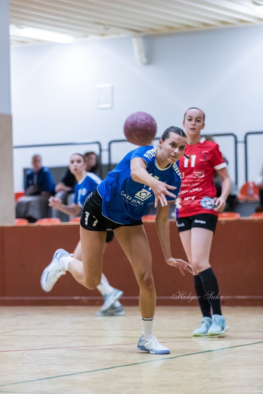 Bild 64 - wAJ TSV Ellerau - HSG HKiel/Kron : Ergebnis: 24:34